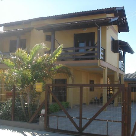 Casa Para Aluguel De Verao Torres Kültér fotó